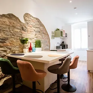 https://design-suite-cinque-terre-la-spezia.hotelitalianriviera.com