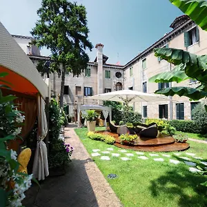 https://abbazia-venice.hotelinveneto.com